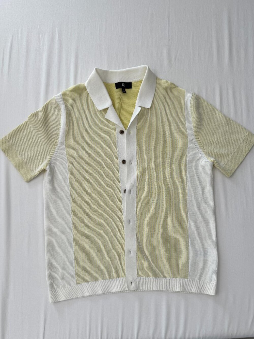 Banana Republic Men's Cotton Plaited Button Down Short Sleeve Shirt